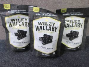 lot 277 image: 3- 7.05 oz Wiley Wallaby Classic Bl...