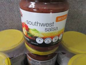 lot 290 image: 12- 16 oz Southwest Medium Corn & B...