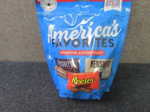lot 330 image: Americas Favorites...