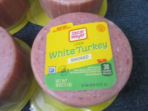 lot 403 image: BB 4- 1 lb FROZEN Oscar Meyer Lean ...