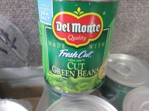 lot 280 image: 12- 8 oz Del Monte Cut Green Beans...