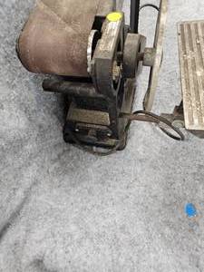 lot 1 image:  Belt Sander and 6 Disc Sander, Works Great