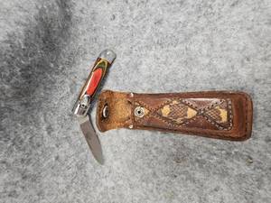 lot 43 image: Harley Davidson Knife wRattlesnake Holster Case