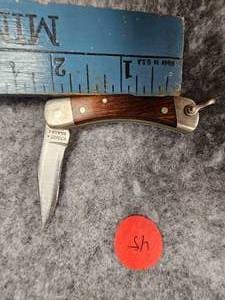 lot 45 image: Schrade Vntage 2 #131, USA