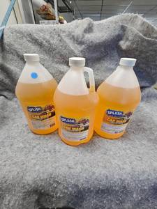 lot 87 image: 3-Gallon Jugs Car Wash Concentrate
