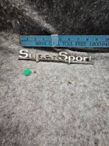 lot 94 image: 1960s SuperSport Original Ornament