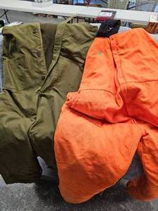 lot 142 image: Insulated Bibs, 1-Orange(xxl) and 1-Green(xl)