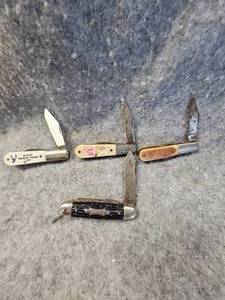 lot 147 image: Barlow, KampKing folding knives