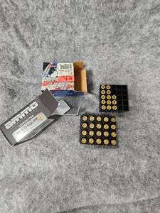 lot 218 image: 1 12 boxes 380 Hollow Point