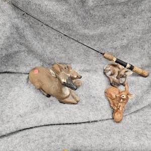 lot 187 image: Deer Statues(3) and Ice Fishing Rod