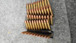 lot 209 image: 50rds- 30Cal Carbine, 5-10rd Stripper clips Full, from Korean War