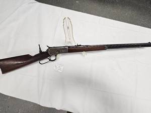 Winchester 1892 Rifle, 32WCF, Octagon Barrel. built 1901 all original w/ERA Peep Site, never cut
