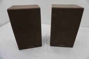 lot 74 image: 2 speakers
