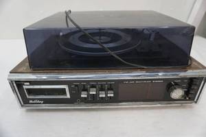 lot 89 image: Holiday Record Player with 8 track
