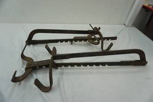 lot 90 image: ladder scaffolding jacks