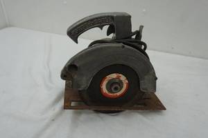 lot 94 image: Porter-Cable Cut Off Saw