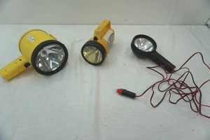 lot 118 image: Spotlights, flash light