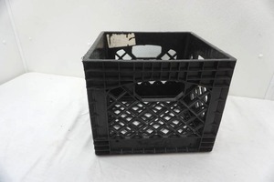 lot 115 image: DFE milk crate