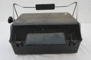 lot 123 image: Grill