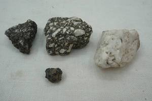 lot 167 image: Collectible Rock Lot