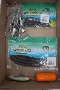 lot 232 image: fishing tackle lot