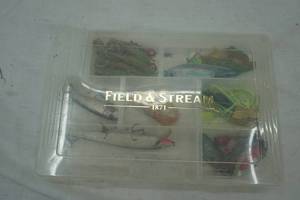 lot 242 image: fishing tackle lot