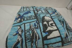 lot 290 image: kids comforter