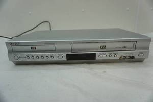 lot 307 image: Samsung DVDVHS combo player