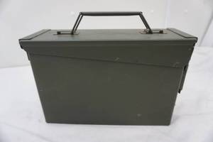 lot 313 image: Ammo can .30 Cal