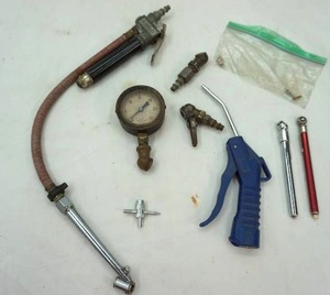 lot 383 image: air hose attachments & gauges