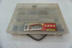 lot 384 image: nails & organizer