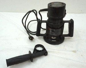 lot 404 image: Black & Decker Basic Router with detachable handle