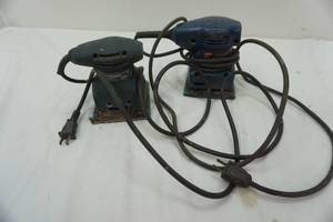 lot 416 image: 2 hand sanders
