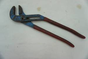 lot 419 image: channel-lock pliers 16 long