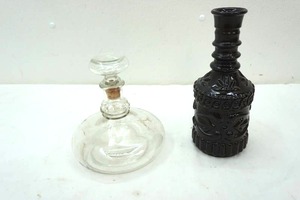 lot 454 image: glass decanter lot
