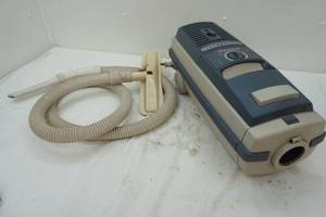 lot 486 image: Electrolux Canister Vacuum