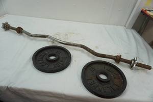 lot 519 image: weights & curling iron