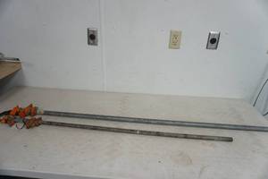 lot 525 image: pipe clamps