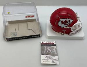lot 71 image: Will Shields Autographed Mini Helmet With JSA Certificate