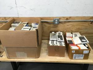 lot 111 image: Lot of Assorted Phone Cases
