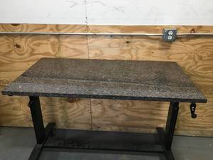lot 144 image: 27 x 50-34 Granite Slab