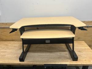 lot 22 image: ERGOTRON Lift35 Adjustable Standing Desk (sit or stand)