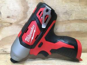 lot 11 image: Milwaukee 14 Hex Impact Driver Model # 2462-20 - Tool Only
