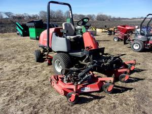 lot 4 image: Jacobson HR4600 4WD Fairway Mower 96 Cut