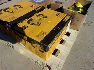 lot 85 image: Dewalt DCS376B 20Volt Bandsaw (UNUSED)