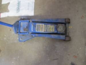 lot 9 image: Michelin 3.5 ton speedy lift hydrau...