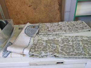 lot 308 image: Variety of fabrics and crafting mat...