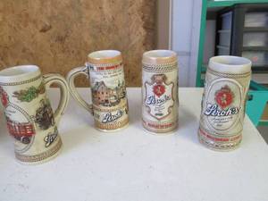 lot 317 image: Strohs Beer tankard assortment...