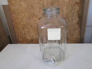 lot 328 image: 2.5-gallon lidded cannister style b...
