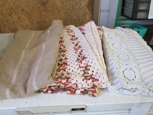 lot 333 image: Floor, table and bed coverings...